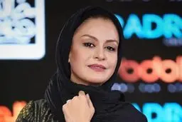 حجاب دیده‌نشده‌ی مریلا زارعی بیرون از قاب تلویزیون | مریلا زارعی محجبه و چادری است!+تصویر 