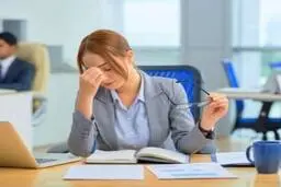 تمرکز نداشتن این روزهات، دلیل داره