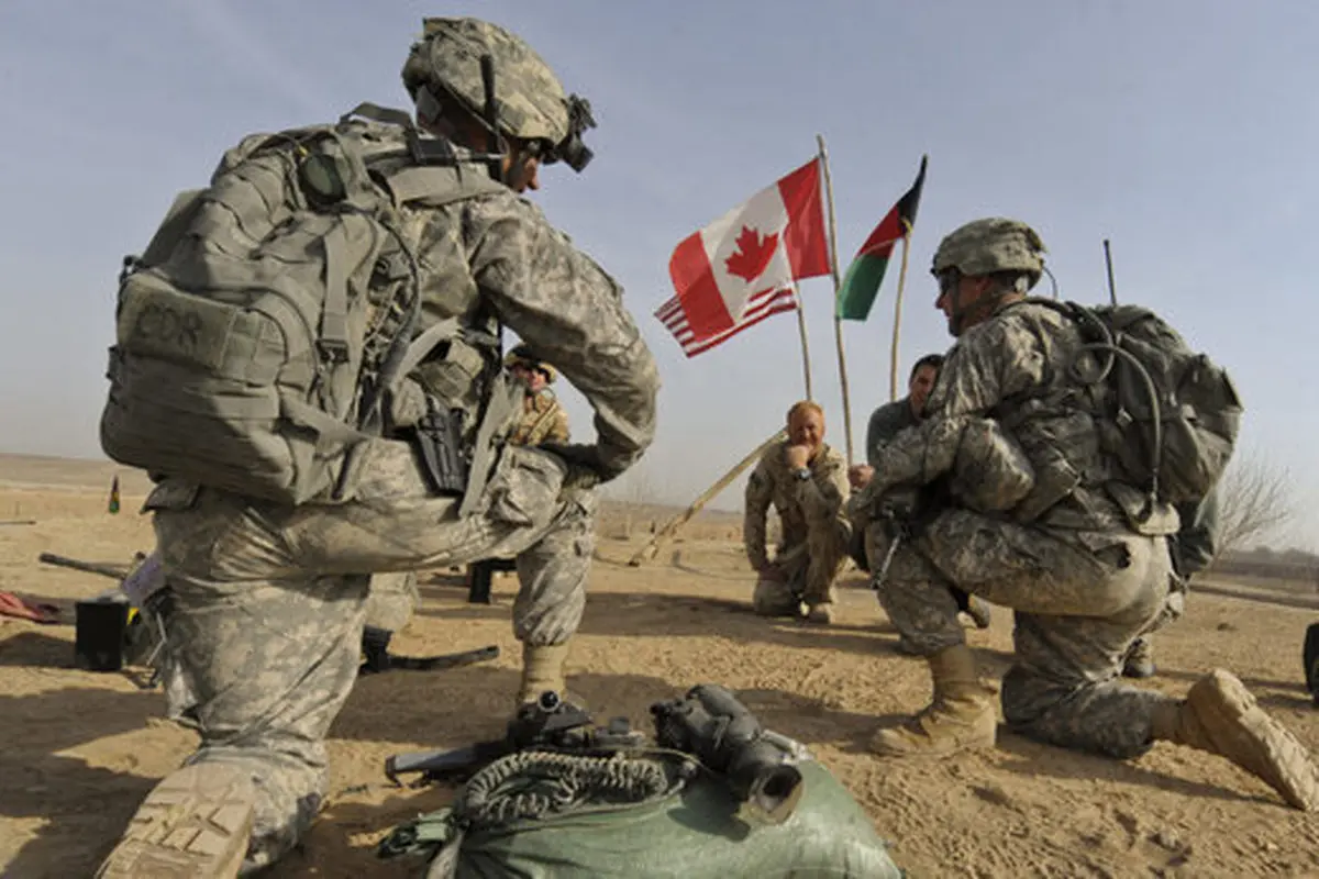 کانادا فعالیت‌های آموزشی در عراق را متوقف کرد