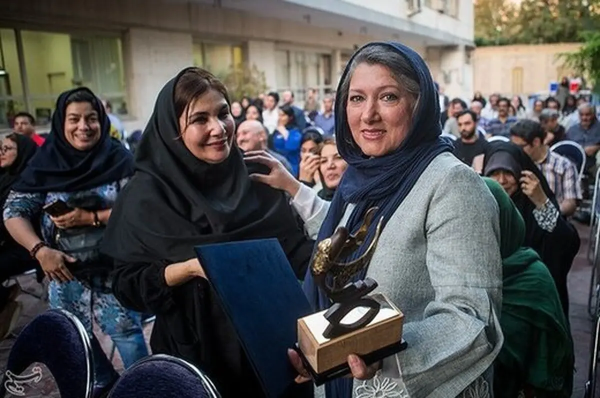 از فریبا متخصص تا بیوک میرزایی در اولین ایستگاه رادیویی ایران