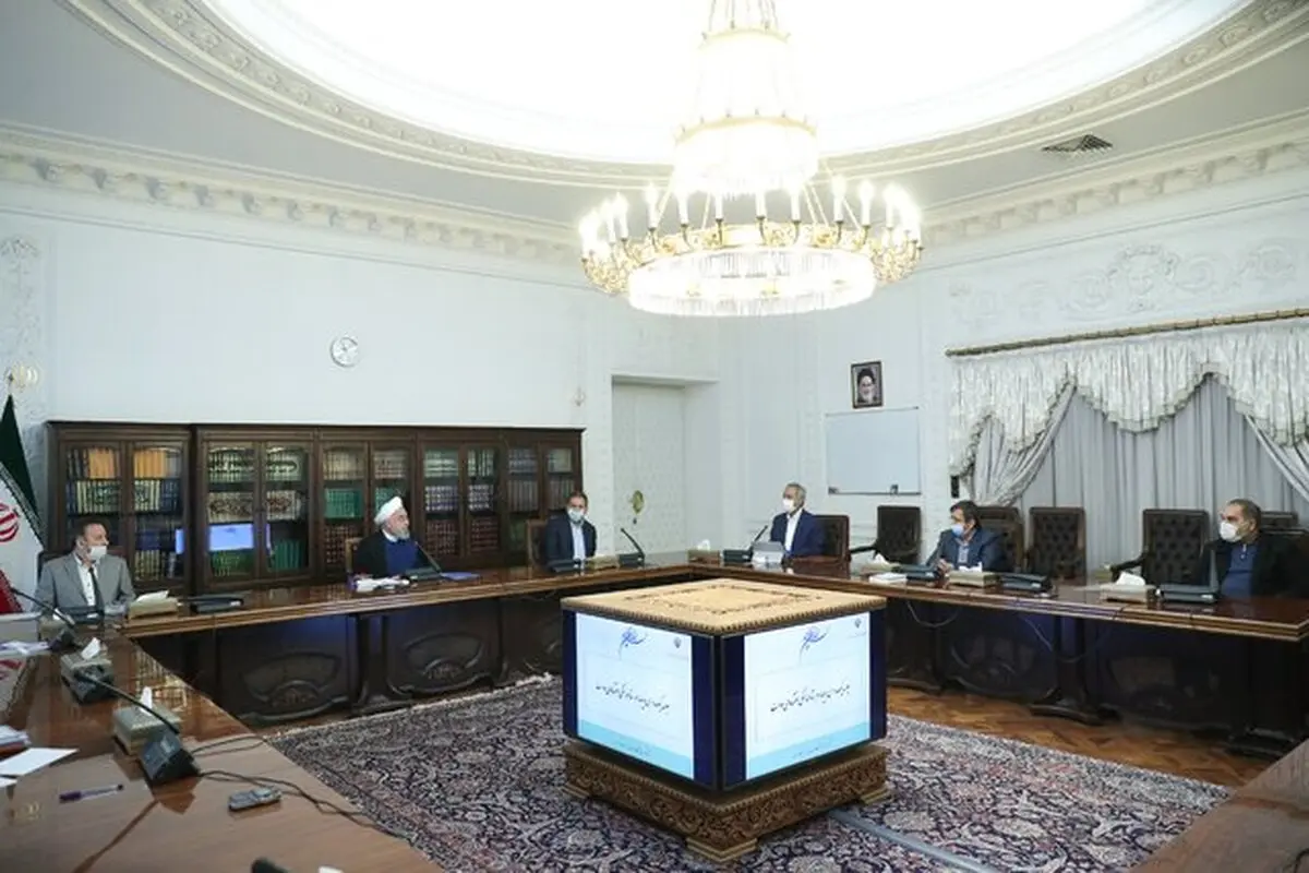تاکید  روحانی بر ضرورت فراهم آمدن سهولت کافی برای دارندگان سهام
