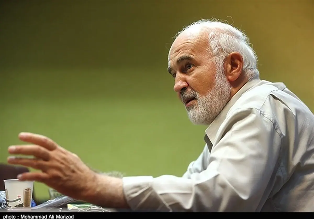 توکلی: فساد کمر نظام را خم می‌کند
