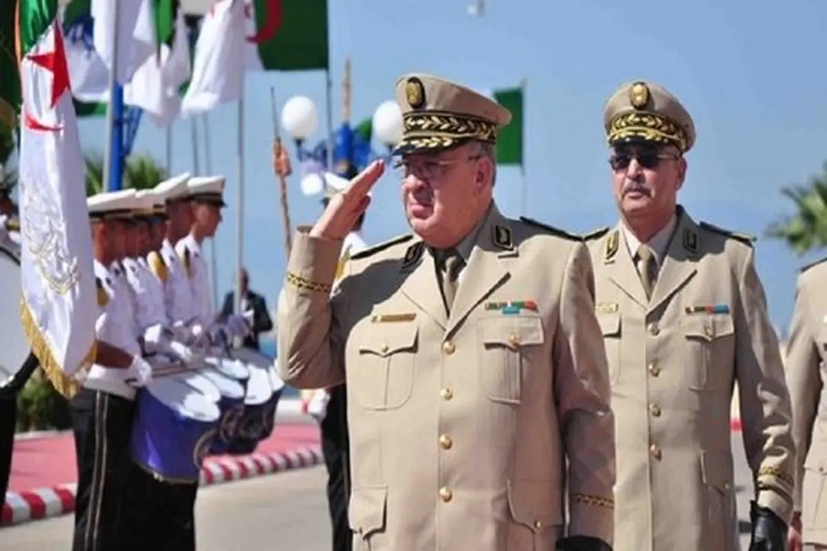 ارتش الجزایر: قدرت به مردم واگذار می‌شود