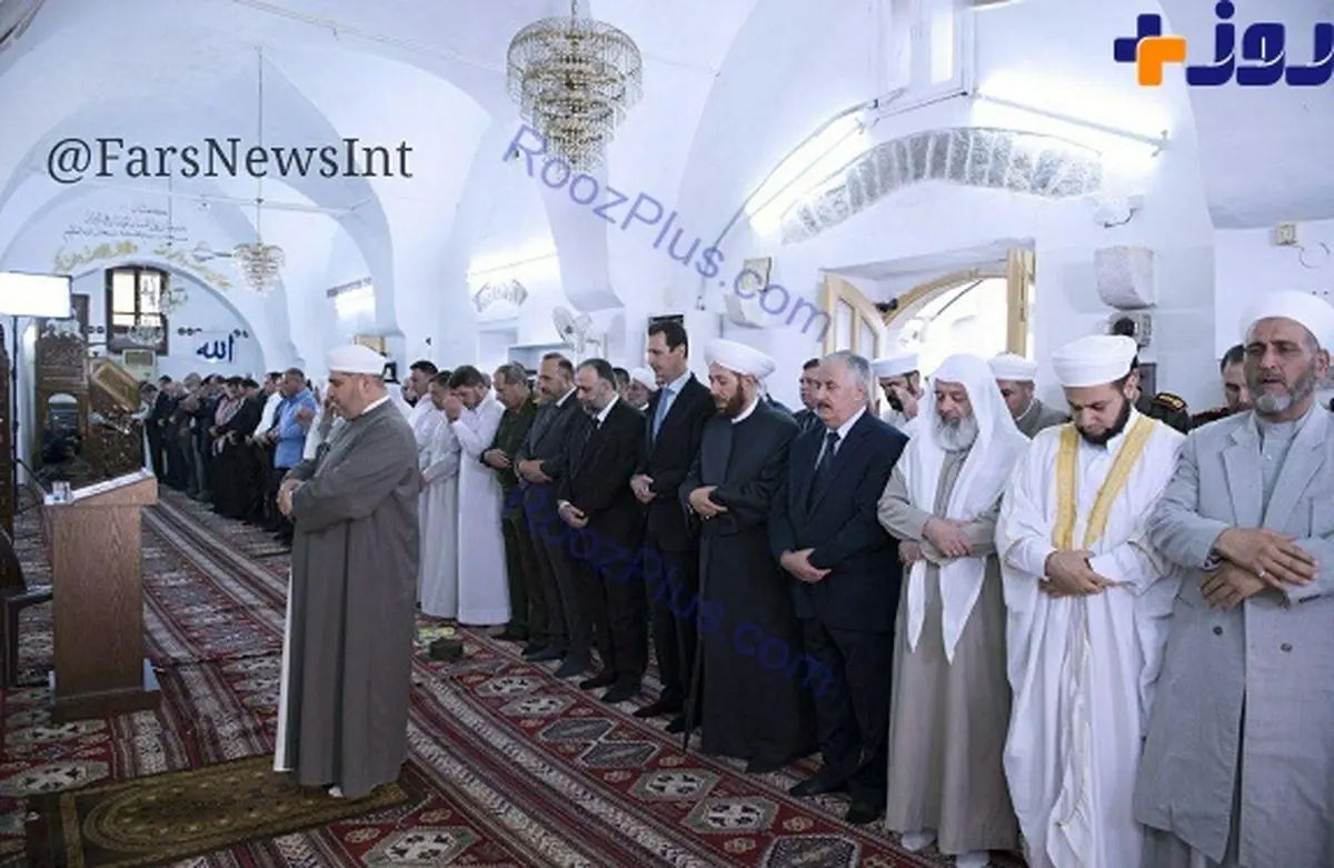 بشار اسد با حضور در مسجد معروف نماز عید فطر را به جا آورد