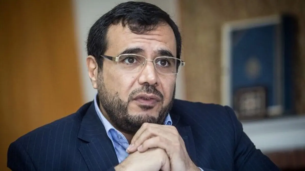 چطور تعطیل نمی‌کنید و می‌گویید در خانه بمانید! 