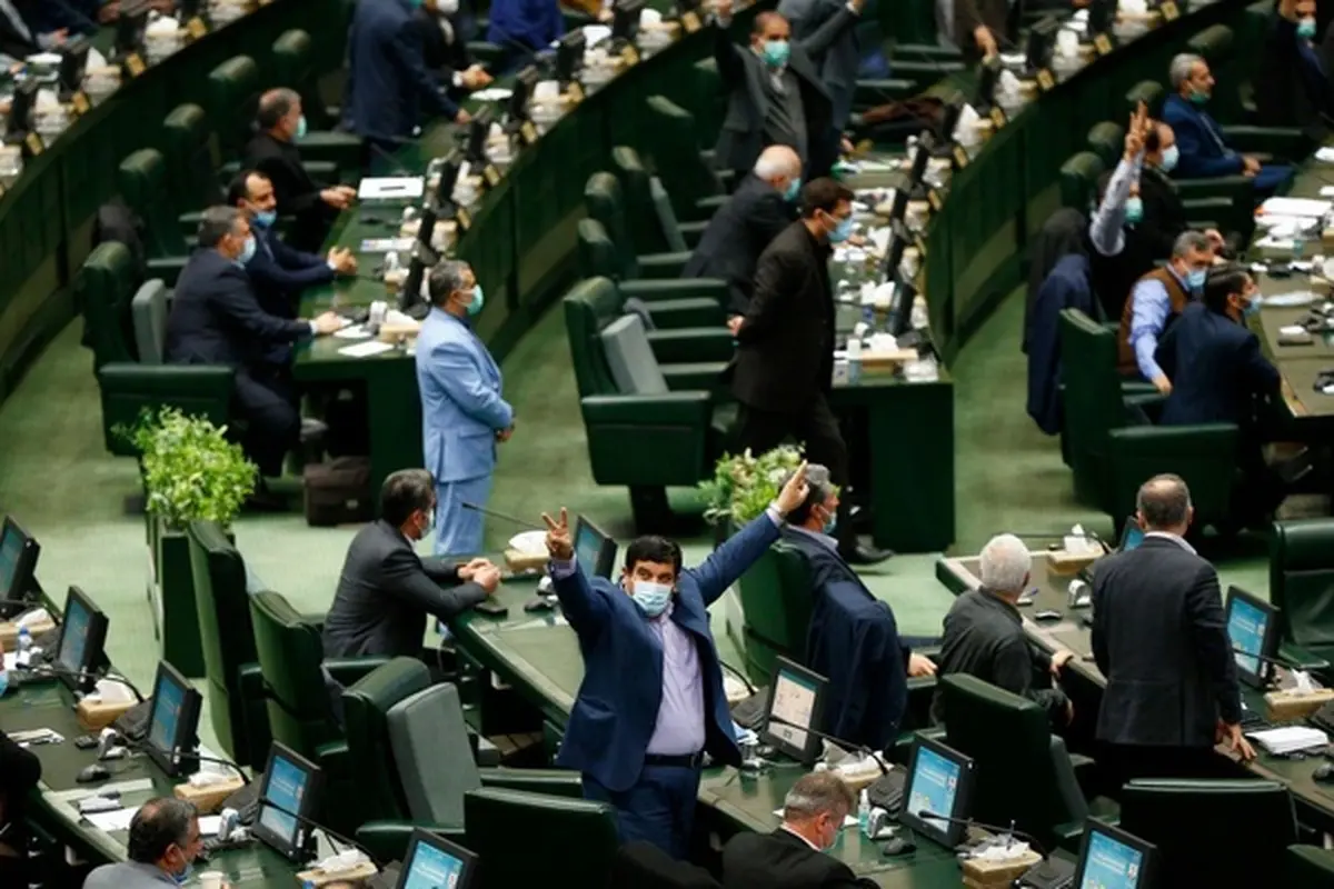 
نمایندگان مجلس راضی به انتشار حقوق خود شدند
