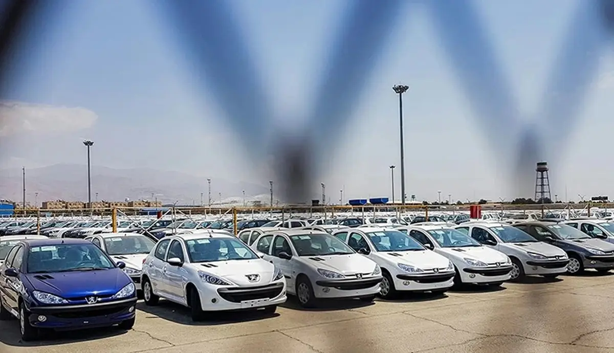وزیر صنعت: سال آینده، قیمت تمام شده خودرو ۱۵ درصد کاهش می‌یابد