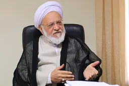 
توجیه عضو مجمع تشخیص علیه واردات خودرو