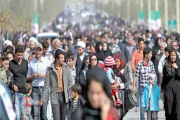 در حال افول دوران طلایی جمعیت در کشور هستیم