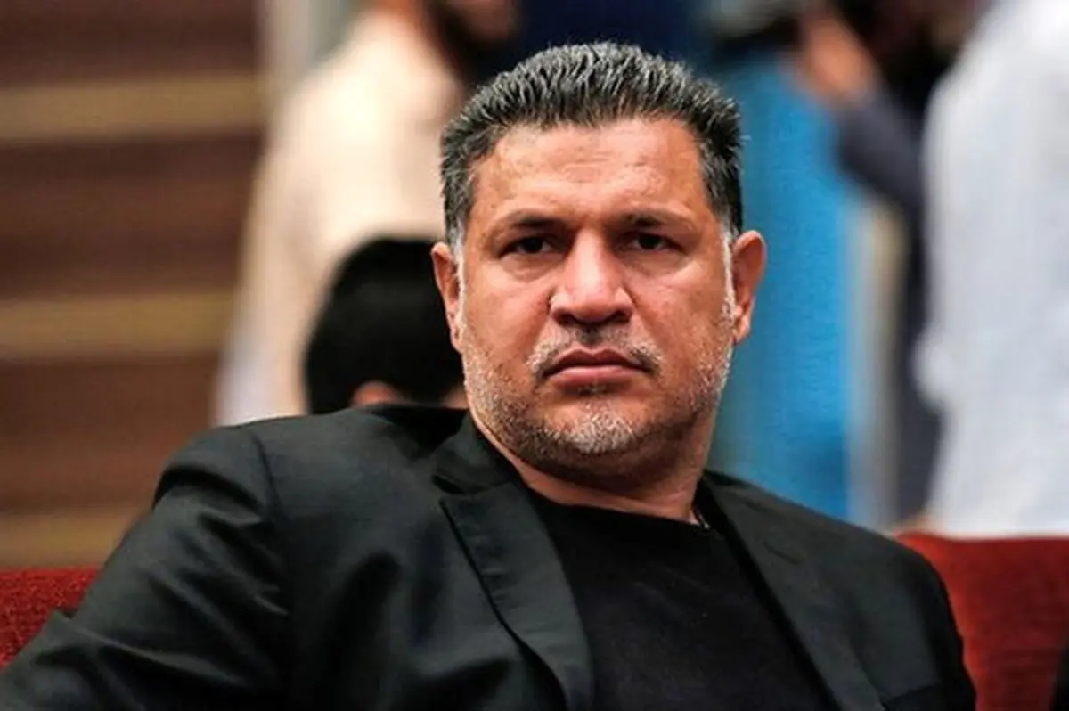 اخراج دایی به دلیل راه ندادن احمدی‌نژاد به رختکن 