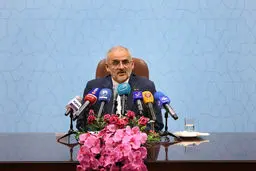 تقویم آموزشی تغییر نمی‌کند