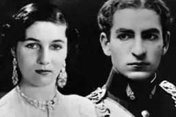 عکسهای لو رفته از شب عروسی شاه و فوزیه در کاخ عابدین مصر+تصویر 