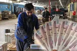 با کمتر از ۸۰۰ میلیون تومان چه خودروهایی می‌توان خرید؟ | آخرین قیمت سمند، کوییک، ساینا، شاهین و پژو + جدول