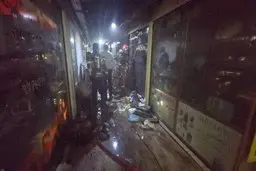  آتش‌سوزی در ساختمان ۱۲ طبقه تجاری خیابان جمهوری