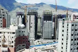 
وزیر راه : مالکان از فردا اطلاعات ملک خود را در سامانه املاک ثبت کنند
