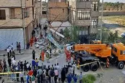 حادثه   |    ریزش سقف سوپر مارکت در مشهد ۲ کشته برجای گذاشت
