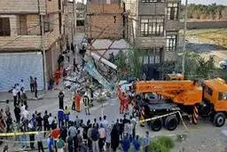  حادثه   |    ریزش سقف سوپر مارکت در مشهد ۲ کشته برجای گذاشت