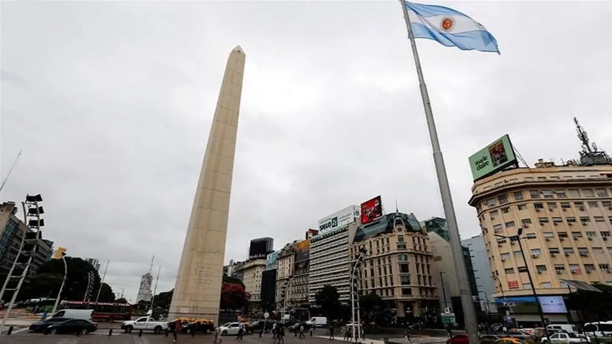 تمدید قرنطینه سراسری در آرژانتین برای مقابله با کرونا