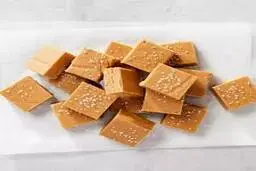 با ۳ تا مواد توی ده دقیقه تافی درست کن | طرز تهیه تافی خانگی +ویدئو