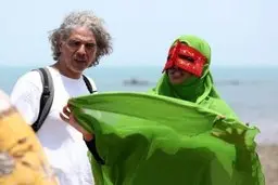 قصه خسرو سینایی| قصه جزیره شاد «خسرو سینایی» چه بود؟