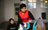 زنان افغانستان با تمام محدودیت ها باز هم در کنار یکدیگر در فعالیت های ورزشی حضور پیدا کردند + عکس