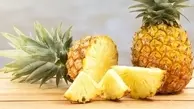 ۳ تا حقیقت تلخ درباره خوردن آناناس که زبون رو نابود میکنه! | مستقیما سوزن میره توی زبونمون! + ویدئو