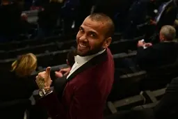 دنی آلوز دوباره به بارسلونا ملحق خواهد شد.