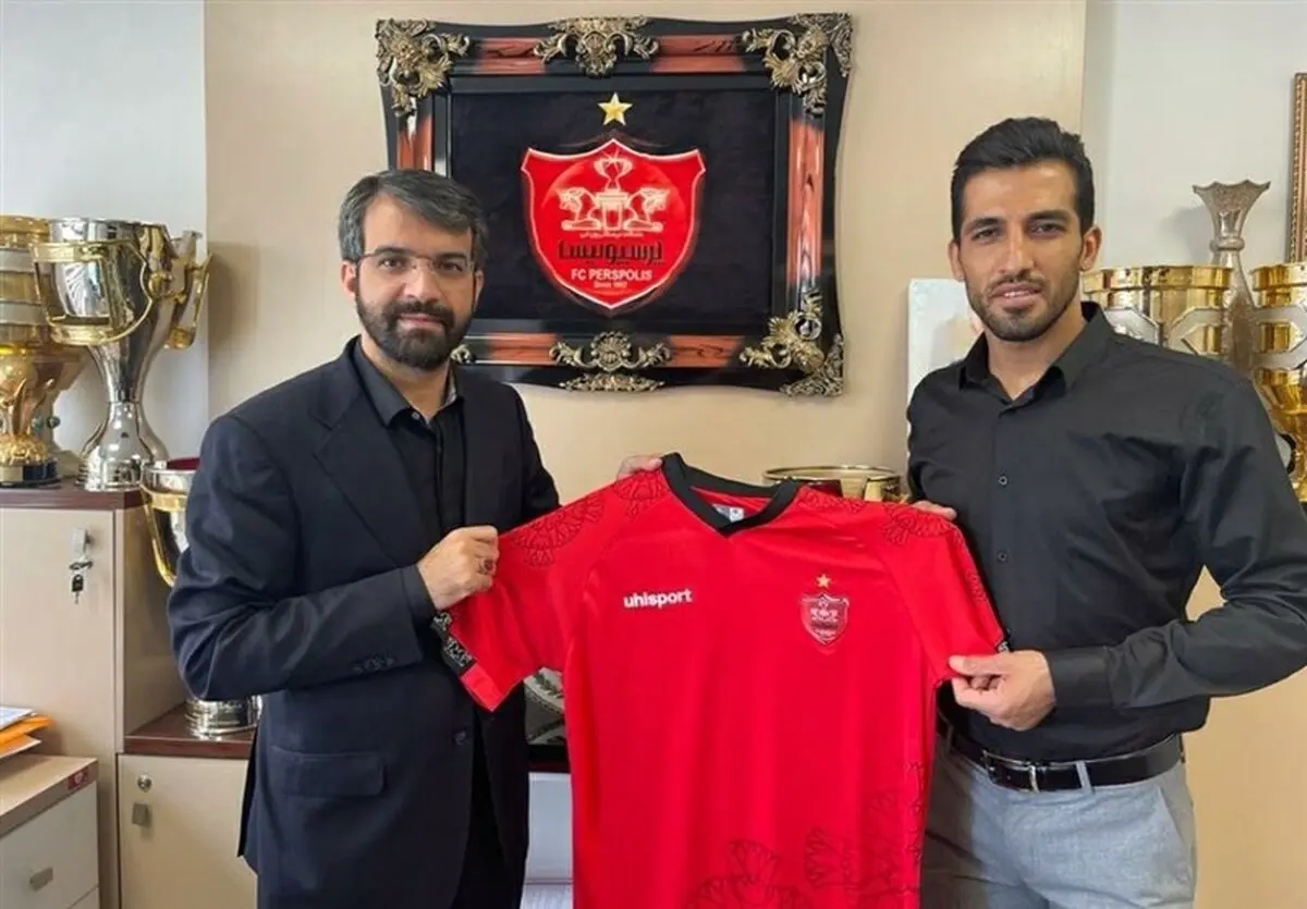 قرارداد وحید امیری با پرسپولیس تمدید شد