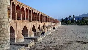 به زودی آغاز فاجعه آبی از زاینده‌رود | هشدار درباره بحران فراگیر آبی در کشور