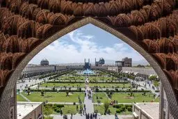 حذف ازمیراث جهانی یونسکو  |  ساخت و سازهای غیرمجازنصف جهان تهدید می کند.
