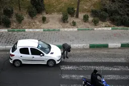  مخدودش کردن پلاک خودرو 