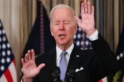 اختلال ناگهانی تکلم بایدن در هنگام مصاحبه+ویدئو 