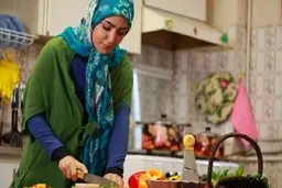 چرا زنان برای کار خانه دستمزد نمی‌گیرند؟ | قدرت زنان