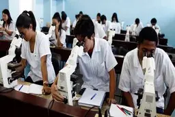 
 کوبا به یک کشور قدرتمند در دنیای پزشکی تبدیل شده، اوباما هم از آنها تعریف کرده
