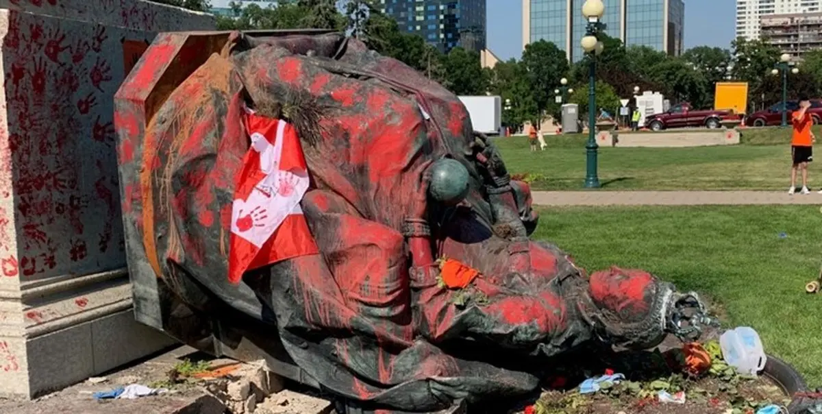 اعتراض شهروندان کانادایی به کشف گورهای جمعی