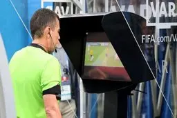 چه‌چیزی مانع از حضور VAR در ایران شد؟ 