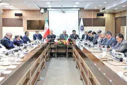 رایزنی برای تولید و تجارت
