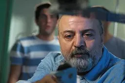 توضیحات سیروس مقدم درباره سوتی‌های «پایتخت ۶»/ چرا پای روح باباپنجعلی به قصه باز نشد؟