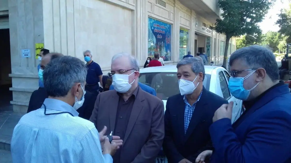 وزیر بهداشت: سرم به زودی در داروخانه‌ها توزیع می‌شود