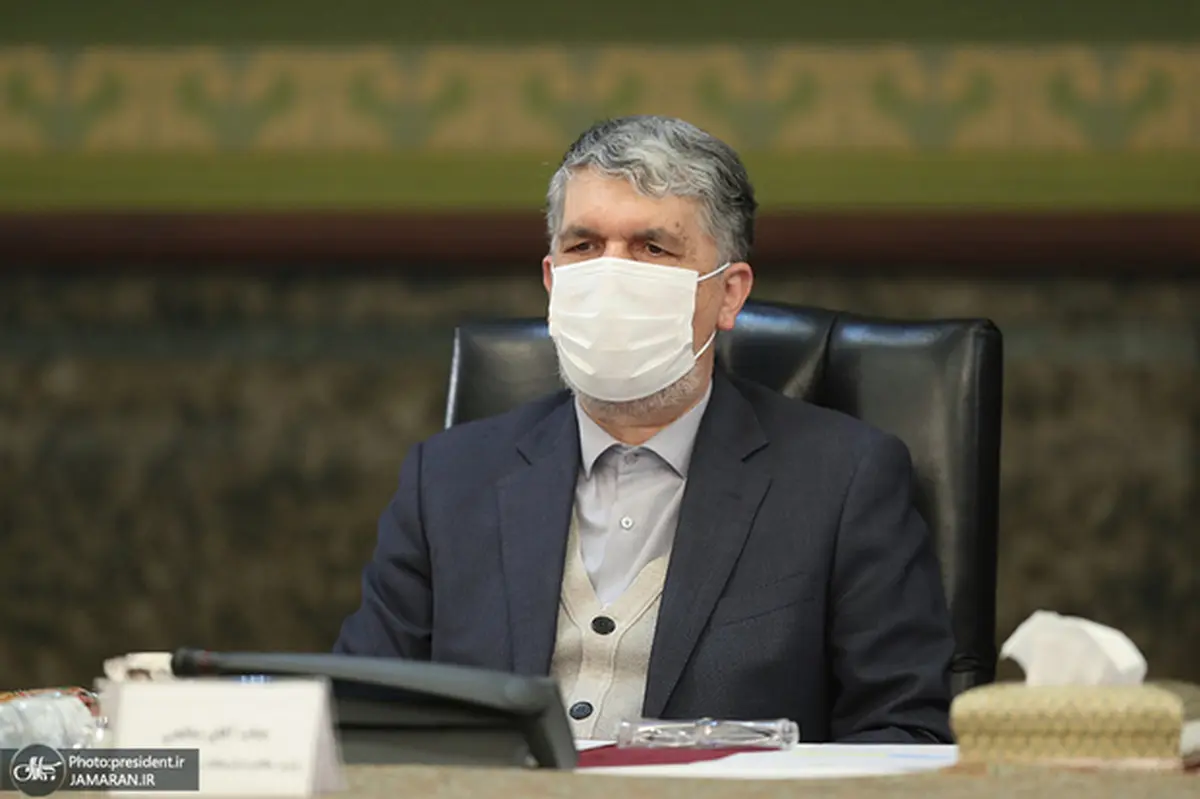 واکنش وزیر ارشاد به نامه های احمدی نژاد به بایدن و پوتین: سعه صدر در برابر ایشان را تخطئه نمی‌کنم اما دیگران نیز حق دارند مشابه این سعه‌صدر را مشاهده کنند