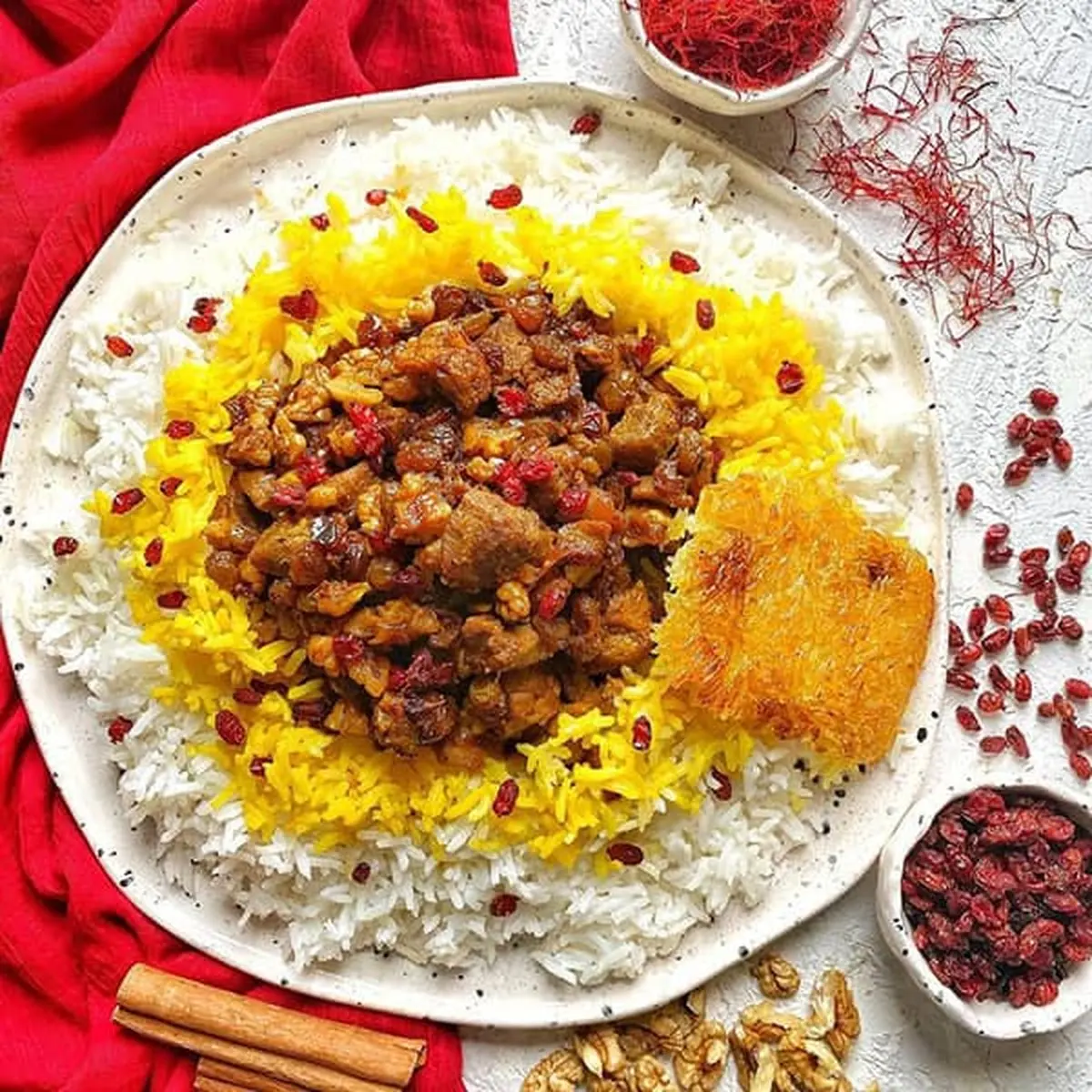 ناهار گردو پلو درست کن، محشر میشه | طرز تهیه گردو پلو خوشمزه و مخصوص به روش سنتی 