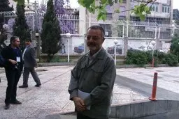 زریبافان برای انتخابات ثبت‌نام کرد