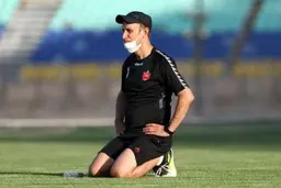 گلایه تند وعصبانیت بازیکنان پرسپولیس از یحیی 