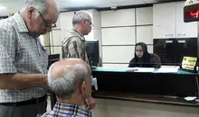 جزئیاتی از پرداخت مستمری بازنشستگان | امسال حق بیمه کفاف پرداخت مستمری و حقوق را نمی‌دهد | تغییری در پرداخت‌ها اتفاق می‌افتد؟
