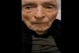 آخرین فیلم از استاد اسلامی ندوشن: ایران هیچ وقت تنها نخواهد بود