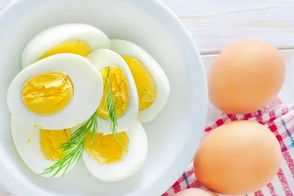 آیا تخم مرغ برای حافظه مفید است؟ | روزانه چند تخم مرغ مفید است؟