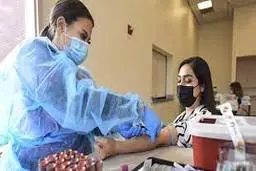 نتیجه یک تحقیق: پادتن ایجاد شده بر اثر ابتلا به سویه دلتا بیشتر از پادتن ناشی از واکسن است