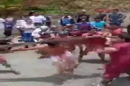 لگد زدن بازیگر نقش حضرت مسیح به سربازان پیلاطس، وسط نمایش مصلوب شدن!+ویدئو