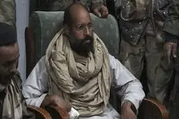  سیف الاسلام قذافی،فرزندحاکم سابق لیبی به سیاست لیبی وارد می شود 