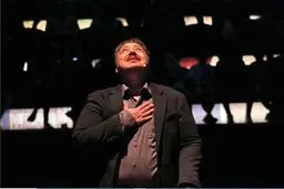 مازیار لرستانی: به باشگاه مردانه می‌روم و روی استایل جدیدم کار می‌کنم | قصد ازدواج دارم!